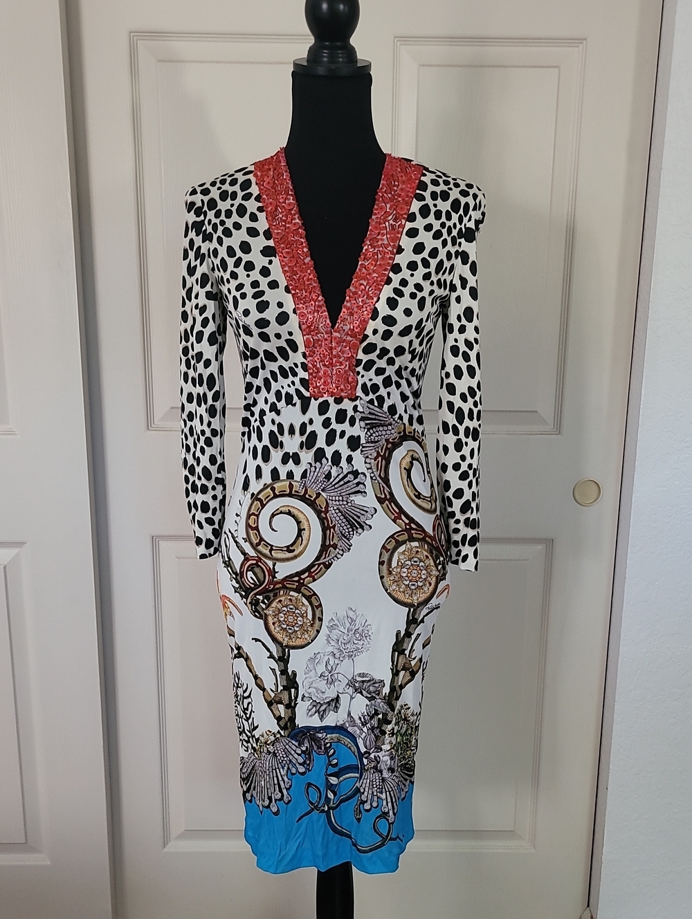 STUNNING ROBERTO CAVALLI DRESS. ICONIC! SUPER SEXY SIZE 42, S 2-4 NEW